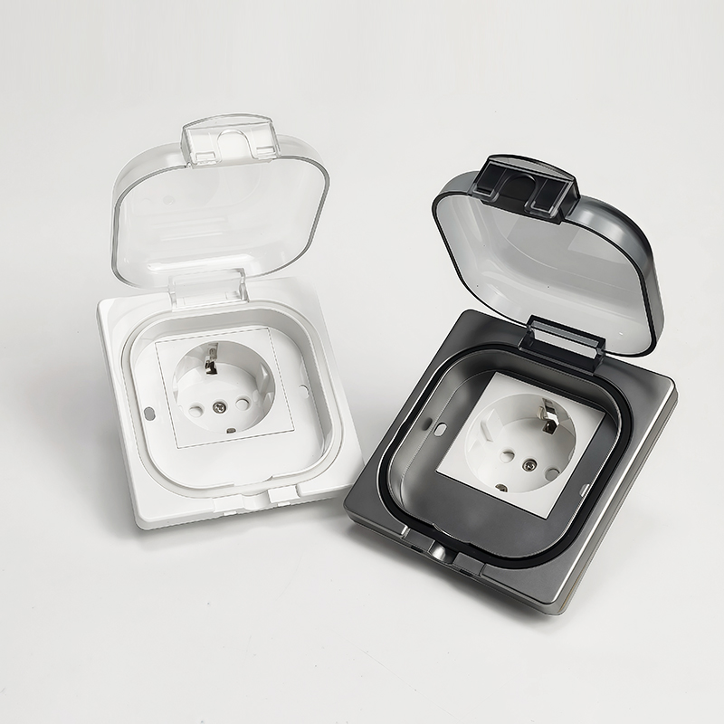 IP65 Waterproof Outdoor Socket - огляд і ціна Outdoor Power Receptacle